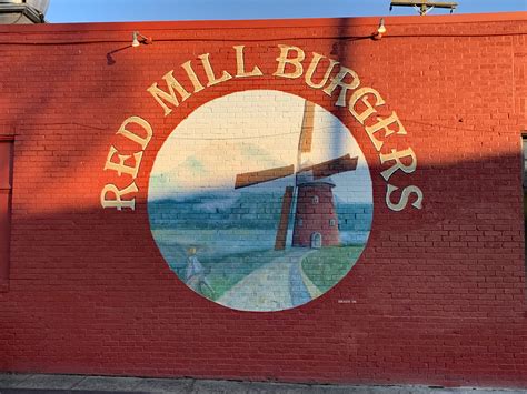 Red Mill Burgers - Seattle, WA | Review & What to Eat