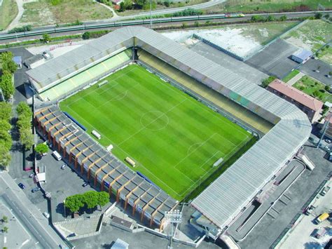 L'Orogel Stadium "Manuzzi" ospiterà le partite dello Spezia Calcio ...