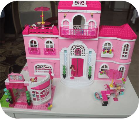 Barbie Mega Bloks Build ‘n Style Luxury Mansion, Pet Shop & Ice Cream Cart