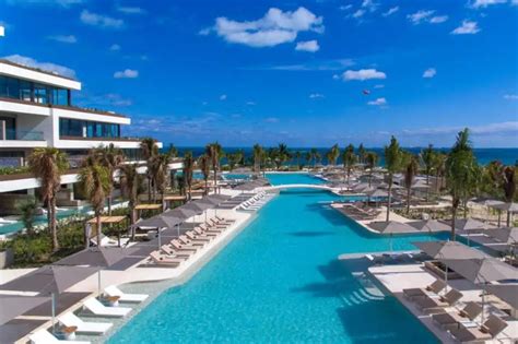 Best All Inclusive Resorts For Christmas 2024 - Rae Leigha