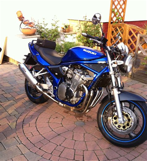 Review of Suzuki GSF 1200 S Bandit 2003: pictures, live photos & description Suzuki GSF 1200 S ...