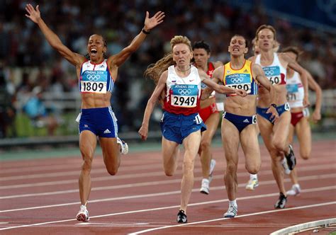 Team GB's Kelly Holmes crosses the finish line to win the Womens 1500 metres the Olympic Games ...