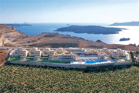 Majestic - Santorini Gay Friendly Hotel