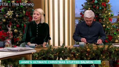 Jamie Oliver's 'perfect' Christmas stuffing recipe you can try at home - Gloucestershire Live