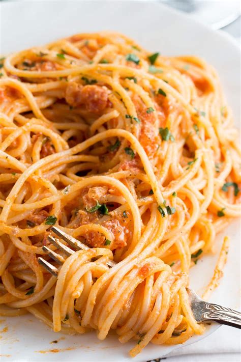 Skinny Spaghetti with Tomato Cream Sauce - All the flavor without the ...