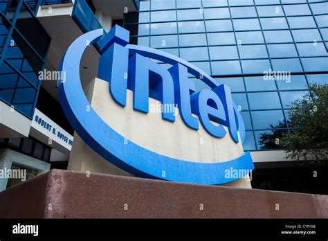 The headquarters of intel hi-res stock photography and images - Alamy