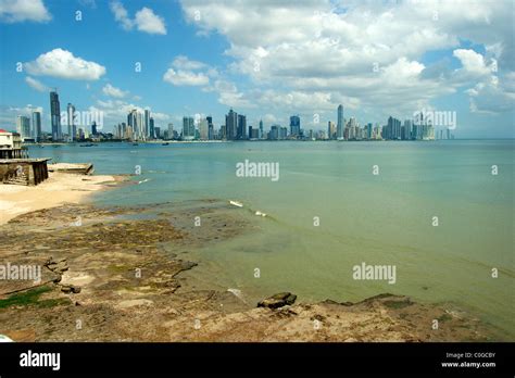 Panama City skyline Stock Photo - Alamy