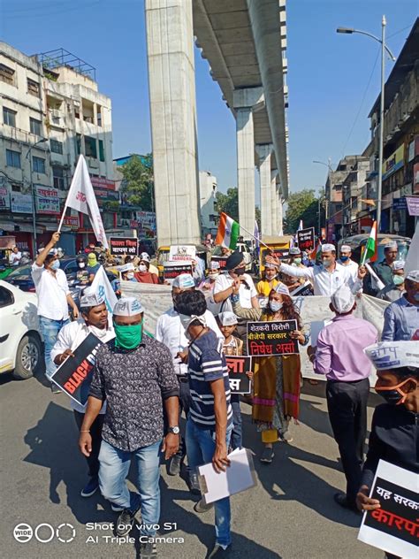 â€˜Bharat Bandhâ€™- City witness protests supporting Farmers - The Live Nagpur