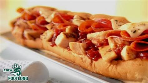 Hunyak Blog: Chicken Pizzaiola (Pizziola) is back at Subway. $5 footlong