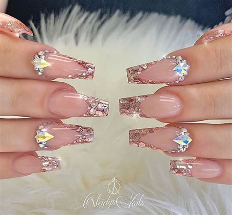 23 Elegant French Tip Coffin Nails You Need to See - StayGlam