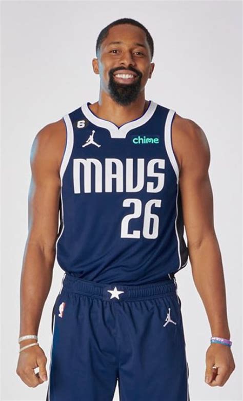 Dallas Mavericks 2022-2023 Statement Jersey