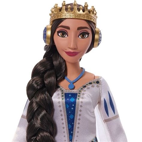 Disney Wish Queen Amaya of Rosas Fashion Doll