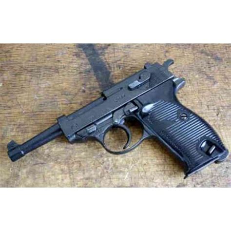 Walther P38 metal replica pistol by Denix - Relics Replica Weapons