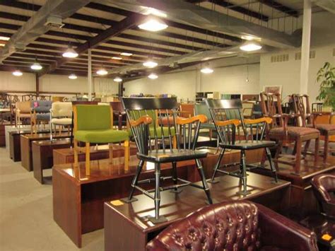 Used Office Furniture Dealers in Virginia (VA) - FurnitureFinders