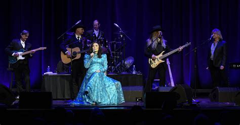 Loretta Lynn celebrates birthday at Ryman Auditorium