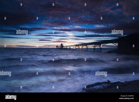 Sunset, Clevedon Pier, England Stock Photo - Alamy