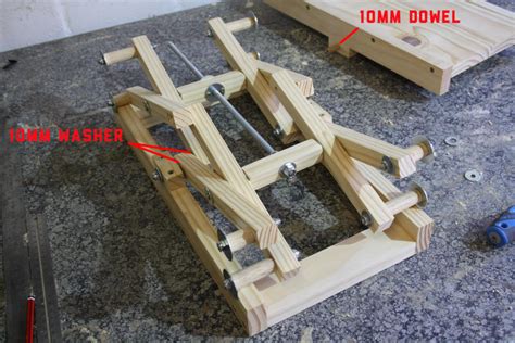 How to make your own DIY scissor lift with plans | Woodwork Junkie | Scissor lift, Wood turning ...