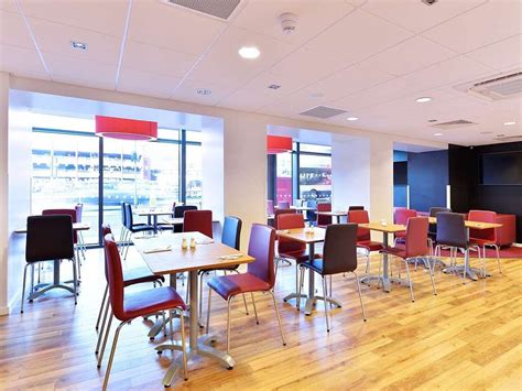 TRAVELODGE STOCKPORT HOTEL - Updated 2022 Prices & Reviews (Greater Manchester)