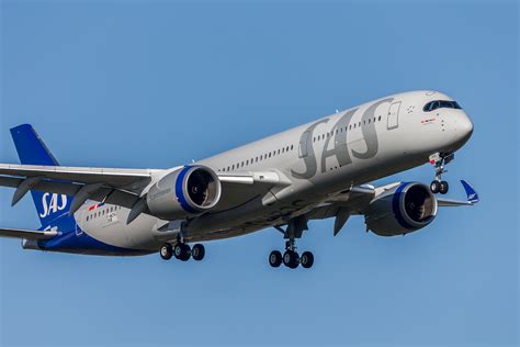 Airbus livre le 1er A350-900 à SAS Scandinavian Airlines – ACTU AERO /// AAF