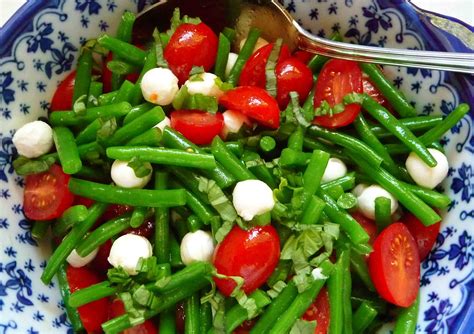 Crunchy Green Bean & Sweet Tomato Salad | Tasty Kitchen: A Happy Recipe Community!