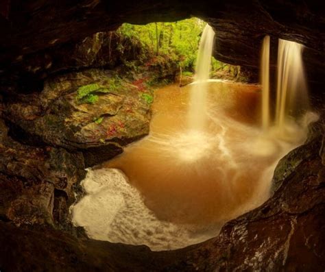 The Best List of Caves in Missouri - World of Caves