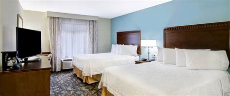 Hampton Inn and Suites Saint John, New Brunswick Hotel