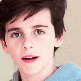 Jack Dylan Grazer Smiling GIF - JackDylanGrazer Smiling - Discover ...