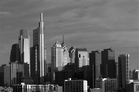 Philly Skyline | Scrolller