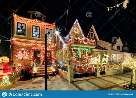 Dyker Heights Christmas Lights at Night in Brooklyn, New York Editorial Stock Image - Image of ...