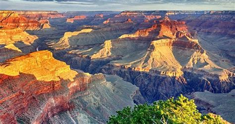 Grand Canyon Skywalk | Glass Bridge | Visitor Center