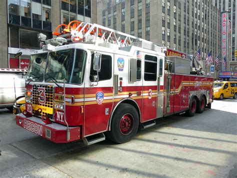 FDNY Ladder 3 | Fire Department New York FDNY Truck / Ladder… | Flickr