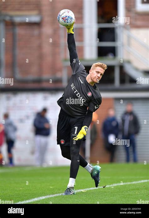 Charlton Athletic goalkeeper Ben Amos Stock Photo - Alamy