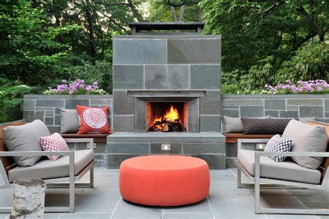 25 Warm and Cozy Outdoor Fireplace Designs