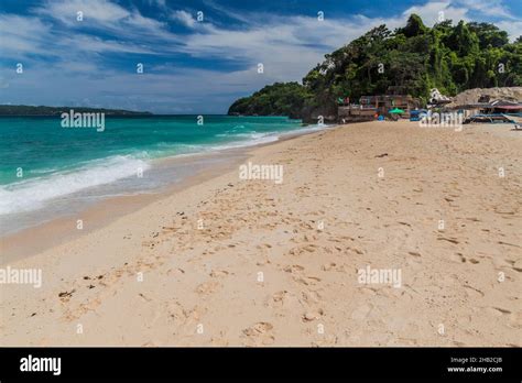 View of Puka shell beach at Boracay island, Philippines Stock Photo - Alamy