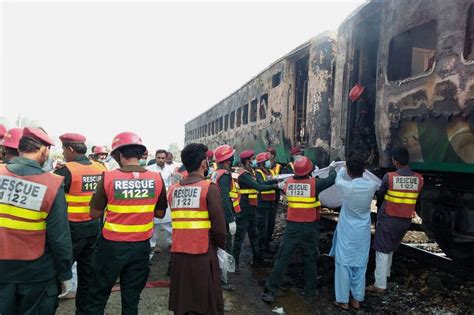 73 People Killed After Fire on Pakistan Train: Reports