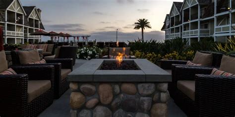 Carlsbad Inn Beach Resort (Carlsbad, CA): What to Know BEFORE You Bring Your Family