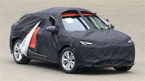 2023 Audi Q6 e-tron Sportback spied - Automotive Daily