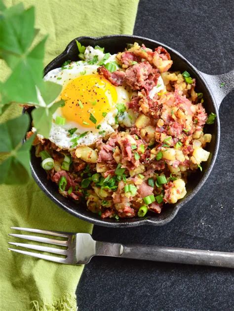 Easy Corned Beef Hash Breakfast Recipe - This Is How I Cook