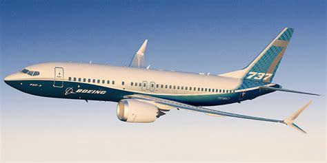 Boeing 737 MAX 7 commercial aircraft. Pictures, specifications, reviews.