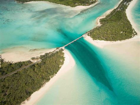 Visit Ouvea Island in New Caledonia - Aircalin