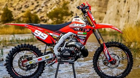 Projectje: Honda CR 500 - Bikerbook