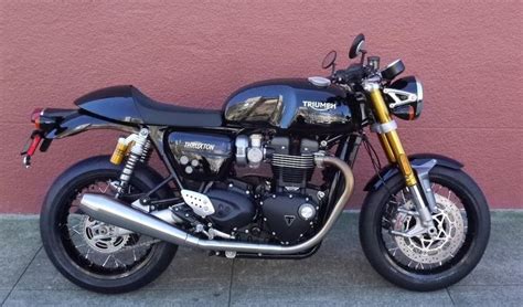 2023 Triumph Thruxton RS Jet Black | Munroe Motors