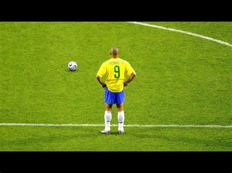 Unforgettable Goals Of Ronaldo Phenomenon - YouTube