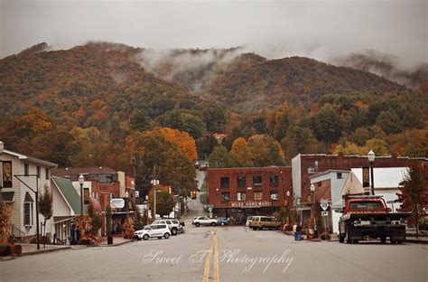 Main Street in Mountain City, TN | Mountain city, Johnson county, City