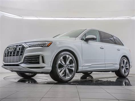 New 2020 Audi Q7 Prestige Sport Utility in Wichita #55AB517N | Walser Auto Campus