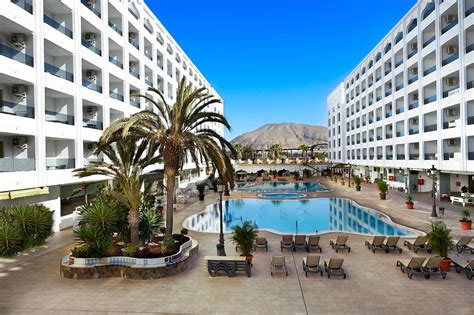 Columbus Aparthotel in Playa de las Americas, Tenerife | loveholidays