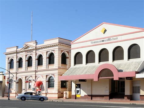 Narrabri, NSW - Aussie Towns