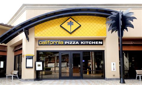 California Pizza Kitchen Joins Eat-At-Home Trend