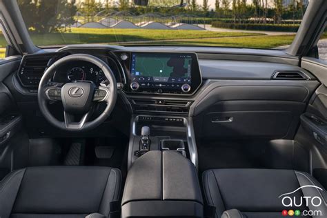 2024 Lexus TX: Lexus introduces a new three-row SUV | Car News | Auto123