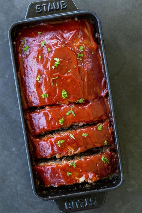 Meatloaf Recipe with Oatmeal (So Juicy) - Momsdish